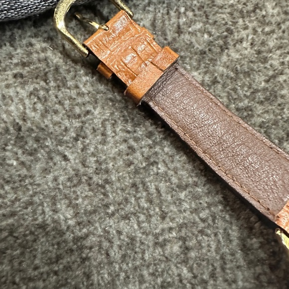 Fossil Disney Aladdin Vintage Watch - Picture 3 of 4